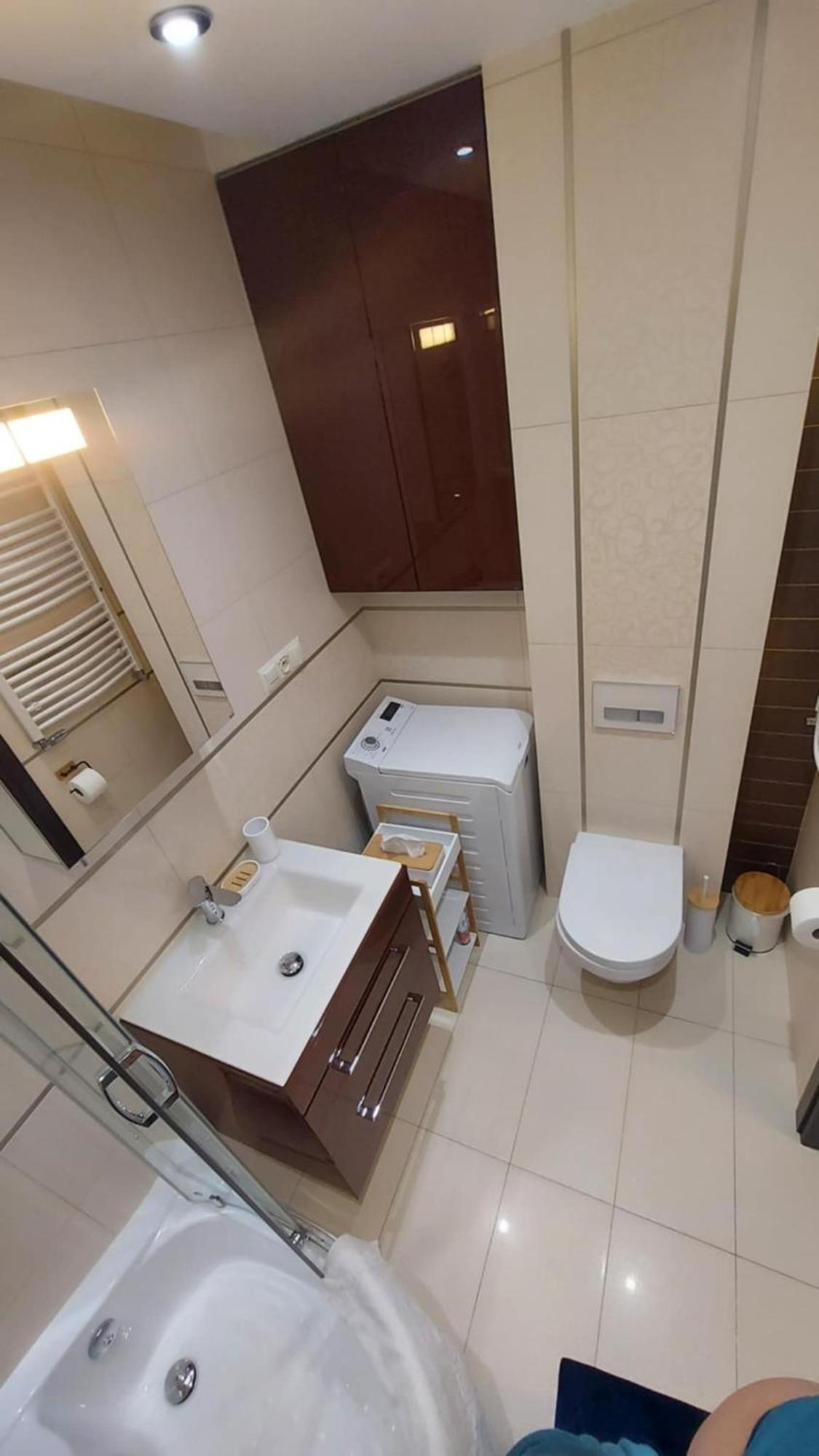 ורשה Krakowska Comfort - Strong Wifi And Free Parking מראה חיצוני תמונה